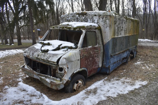 Truck with box