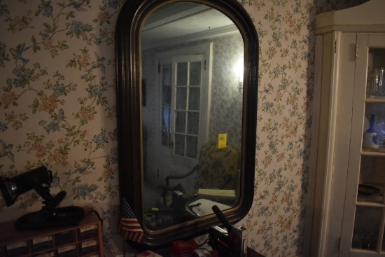 Nice wall hanging mirror