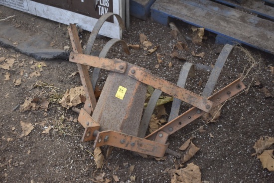 Little 3 point cultivator