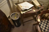 Ashtray Trashcan and wooden table