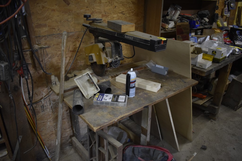 DeWalt 7730 Radial Arm saw with 10