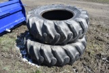 Set of 18.4 28 tires