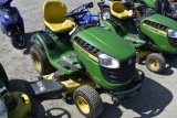 John Deere D160 Lawn Tractor