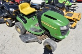 John Deere L111 Lawn Tractor