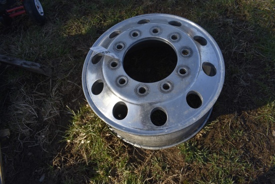 10 Lug Aluminum Truck Rim