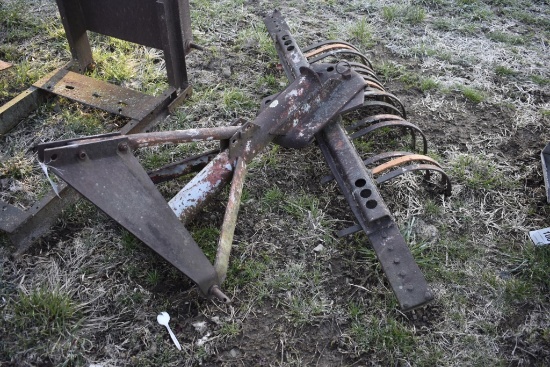 3 Point Rock Rake