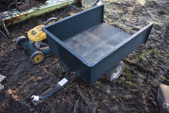 Green Lawn Cart