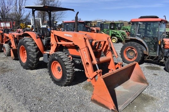 Kubota M6060 Tractor with Loader