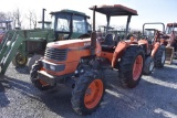 Kubota M4700 Utility Special Tractor