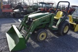 John Deere 4200 Tractor with loader