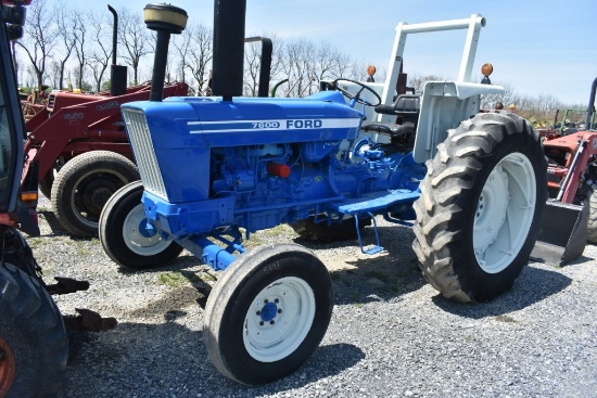 Ford 7600 Tractor