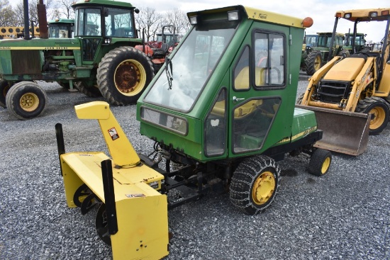 John Deere F925 With Snow Blower