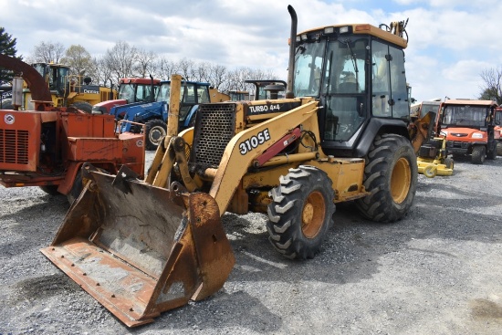 John Deere 310SE Back Hoe