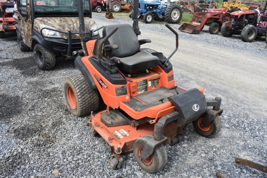 Kubota ZD 326 Commercial Zero turn mower
