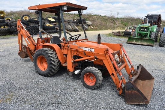 Kubota B20 Tractor Loader Backhoe