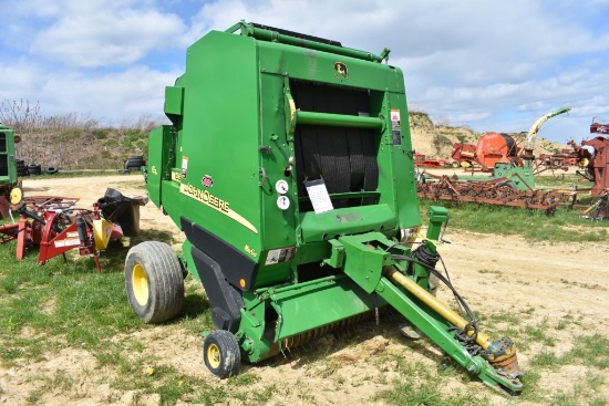 John Deere 582 Silage Special Round Baler