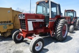 International hydro 186 tractor