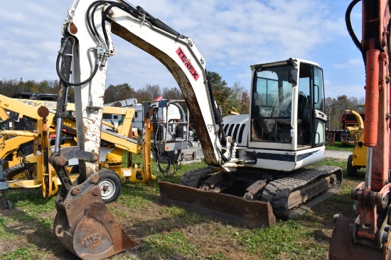 Terex HR 32 Excavator