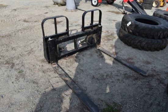 HLA Quick Attach Pallet Forks