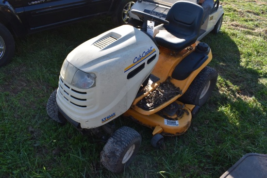 Cub Cadet LT 1045 Lawn Tractor