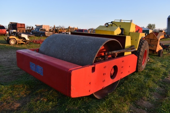 Friedlander Self Propelled Vibratory Roller