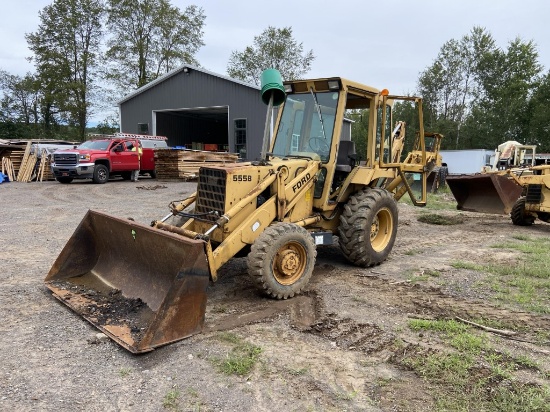 Ford 555B Back Hoe