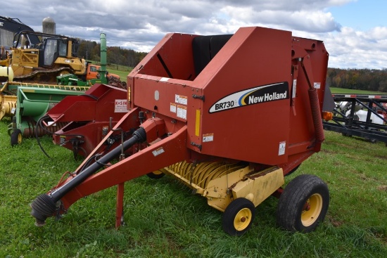 New Holland BR730A Round Baler