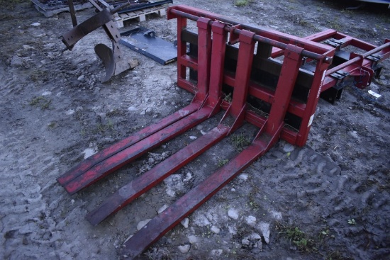 Lowery Quick Attach Pallet Forks