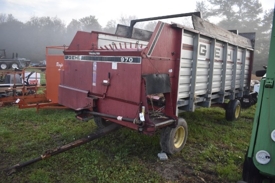 Gehl 970 Forage Wagon