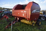 New Holland BR770A Round Baler