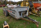 New Idea 363 Manure Spreader