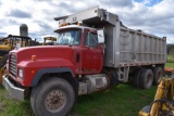 2000 Mack RD688S Dump Truck