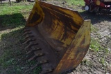 9' Wide Tooth Bucket