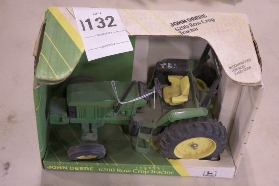 ERTL John Deere 6200 Row Crop Tractor