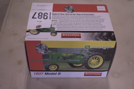 ERTL Firestone John Deere 1937 Model B