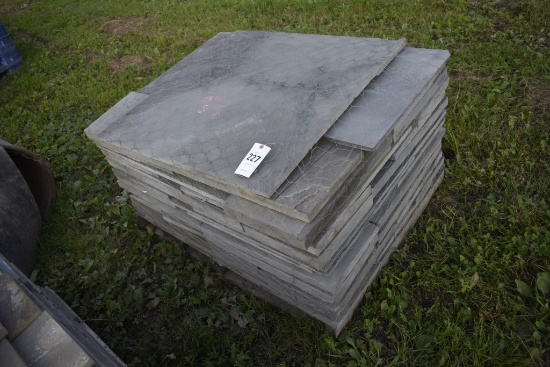 Pallet of assorted  1 1/2" blue stone