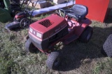 Toro/Wheel Horse 211-5 Lawn Tractor With Deck