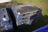 6 Blue plastic pallets