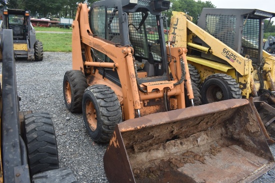 Case 75XT Skid Steer