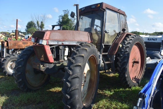Case International 5240A Tractor