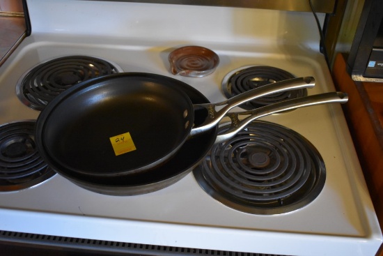 2 Nice Frying Pans