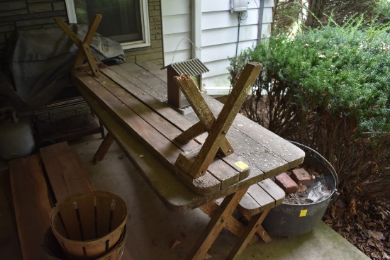 Wooden Picnic Table with 2 Bench Seats and bird feeder