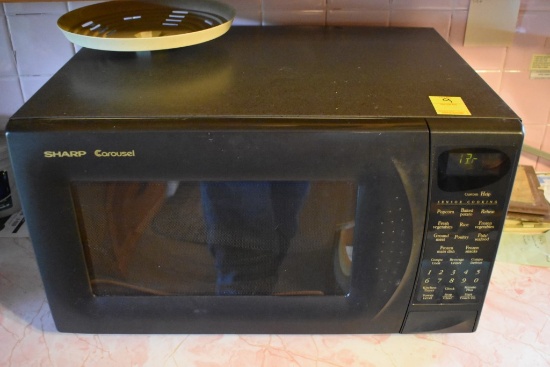 Sharp Carousel Microwave that works
