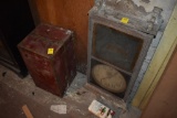 Regulator Clock with Little Trunk