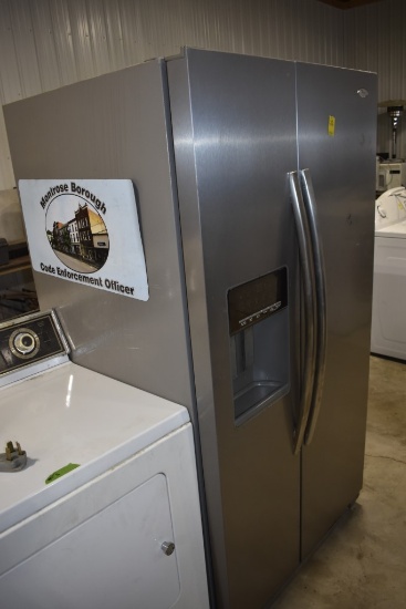 Whirlpool Listed Household Refrigerator/Freezer with Bi-Fold Doors
