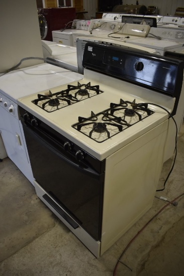Whirlpool Super Capacity 465 Natural Gas Oven with 4 Range Stove top