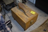 Griffin Shoe Shine box