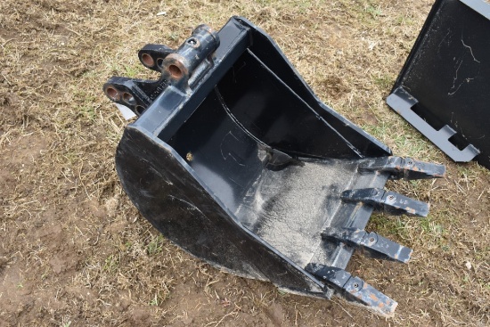 20" Excavator Bucket