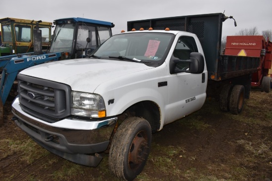 2004 Ford F-250 XL Super Duty Dump Truck