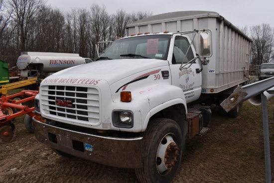 2001 GMC C6500 Grain Truck
